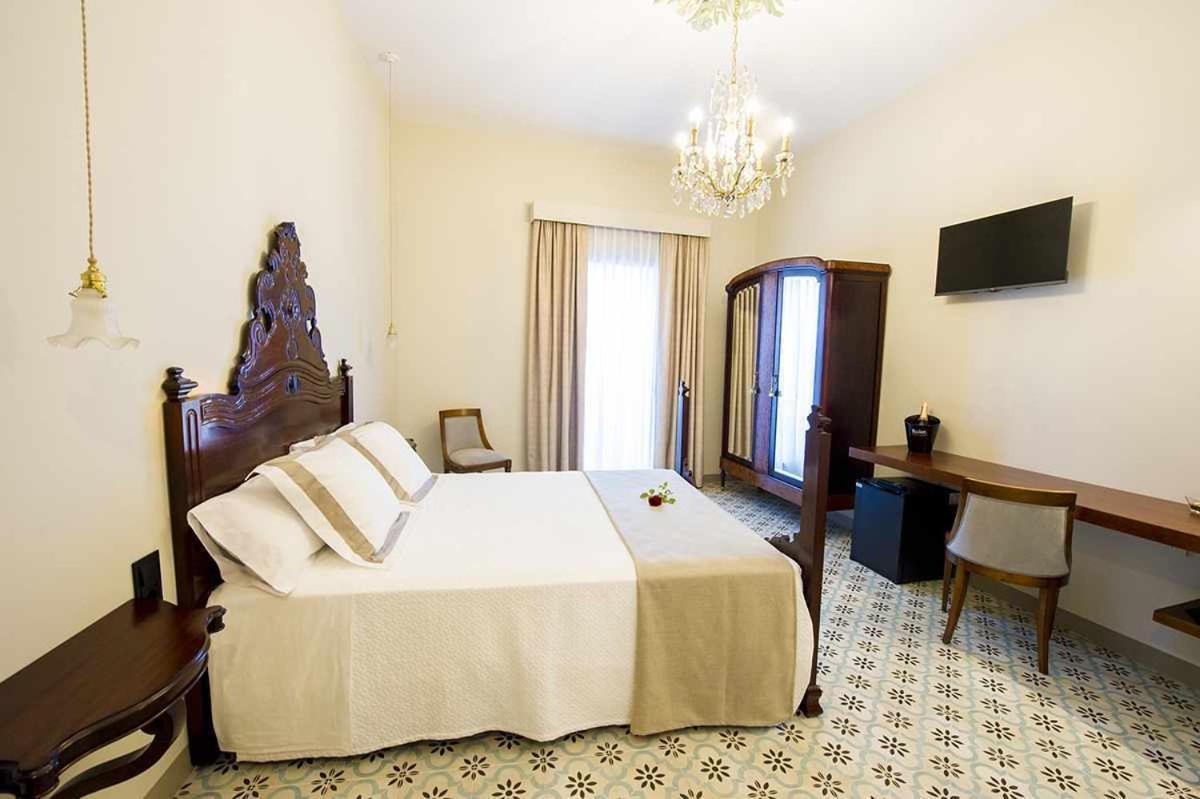 Bolet Casa Modernista Bed & Breakfast Castellvi de la Marca Eksteriør bilde