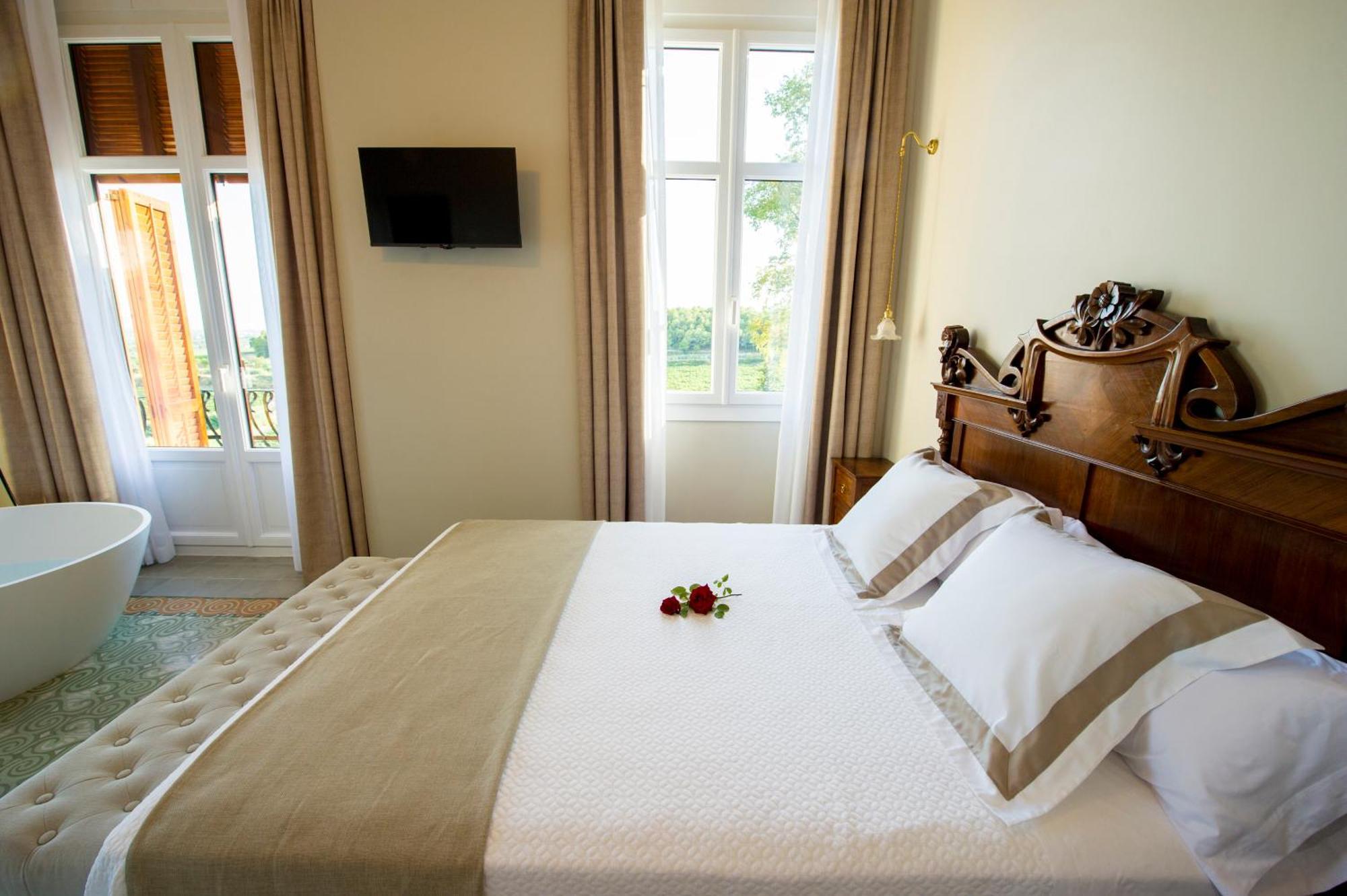 Bolet Casa Modernista Bed & Breakfast Castellvi de la Marca Eksteriør bilde