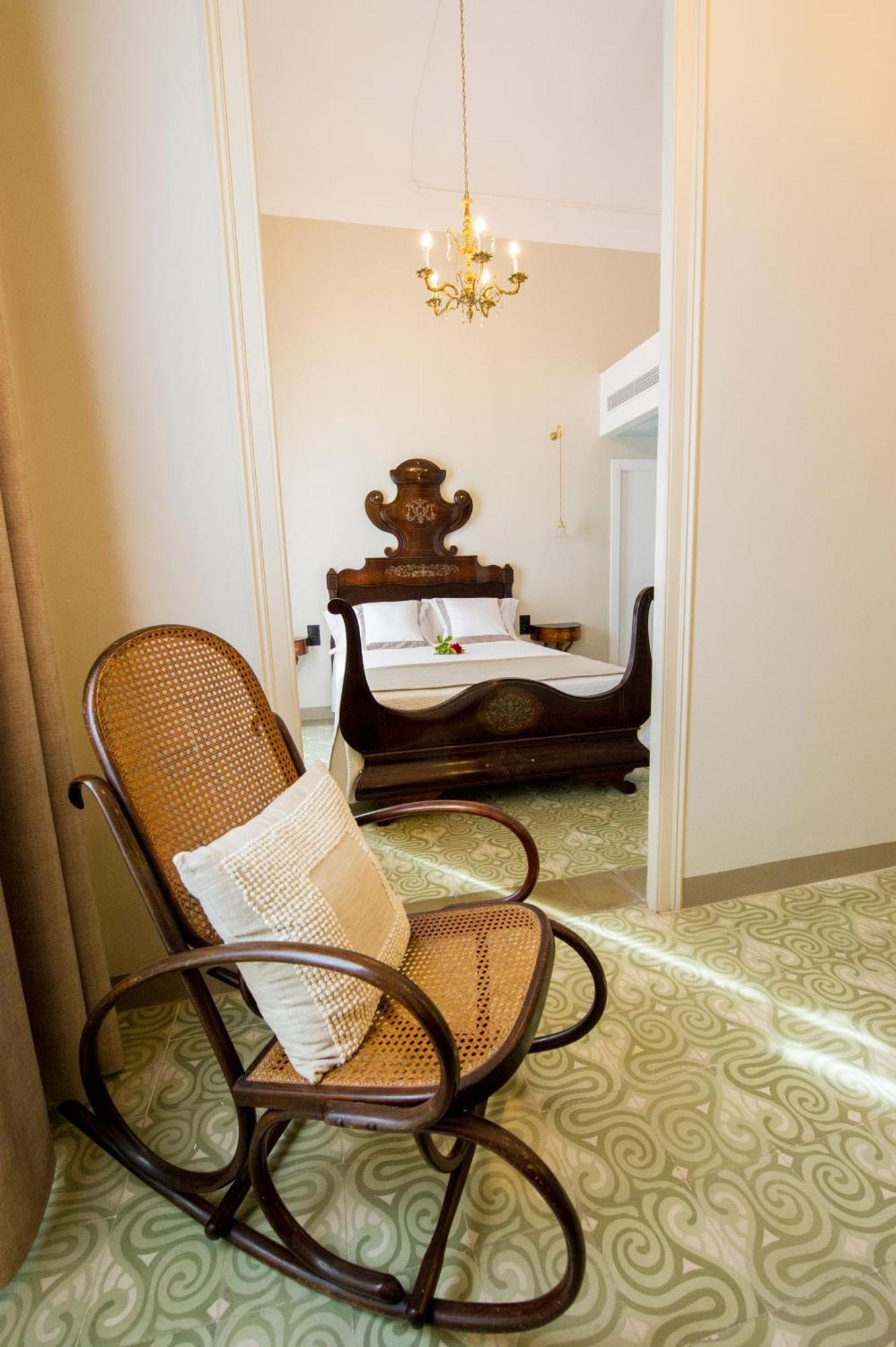 Bolet Casa Modernista Bed & Breakfast Castellvi de la Marca Eksteriør bilde