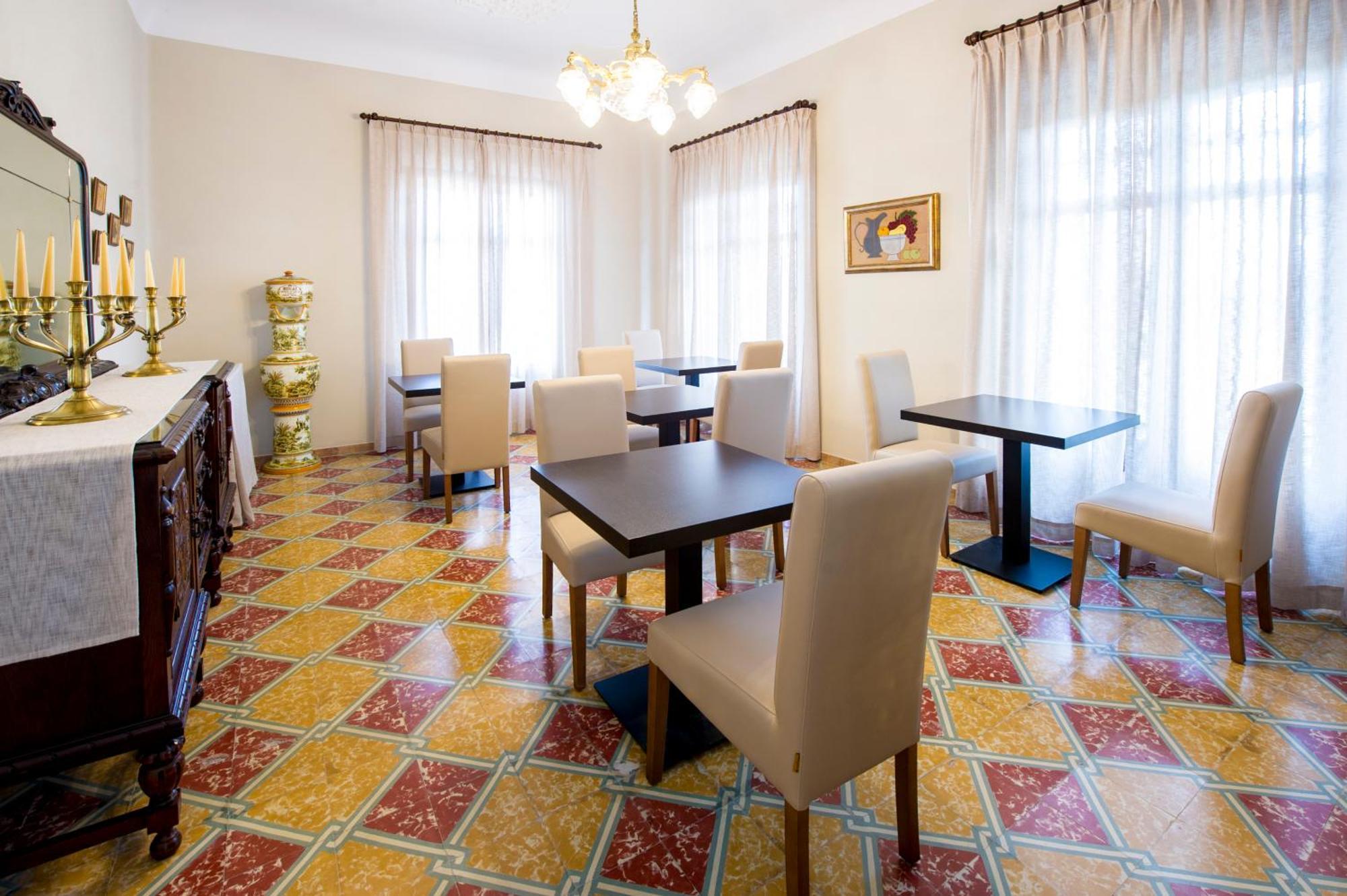 Bolet Casa Modernista Bed & Breakfast Castellvi de la Marca Eksteriør bilde